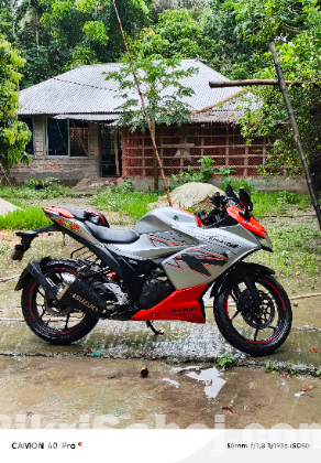 Suzuki Zixxer SF Fi Abs